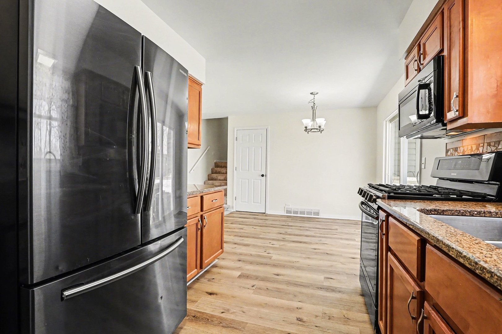 24031 S Cardinal Drive, Channahon, IL 60410