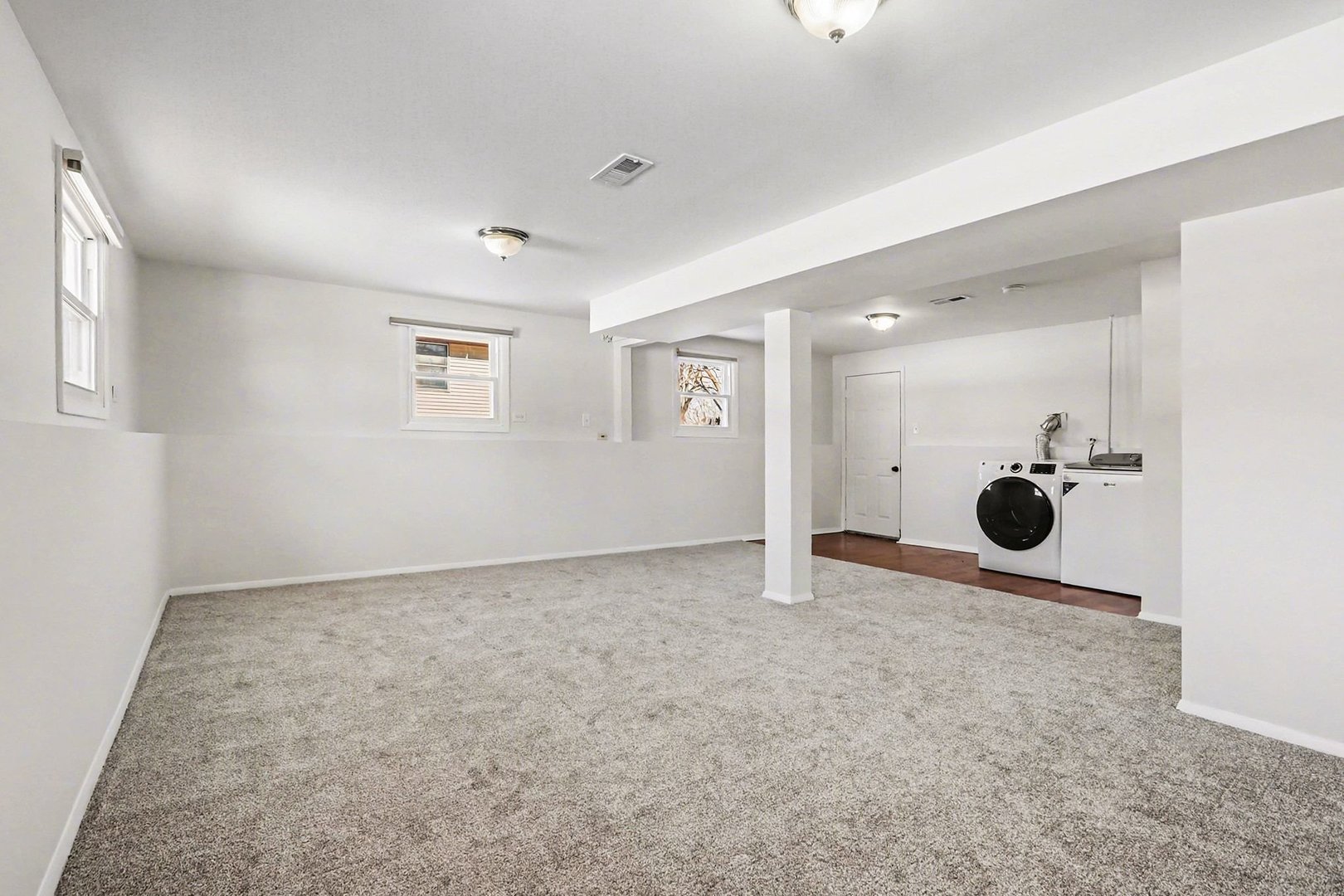 24031 S Cardinal Drive, Channahon, IL 60410