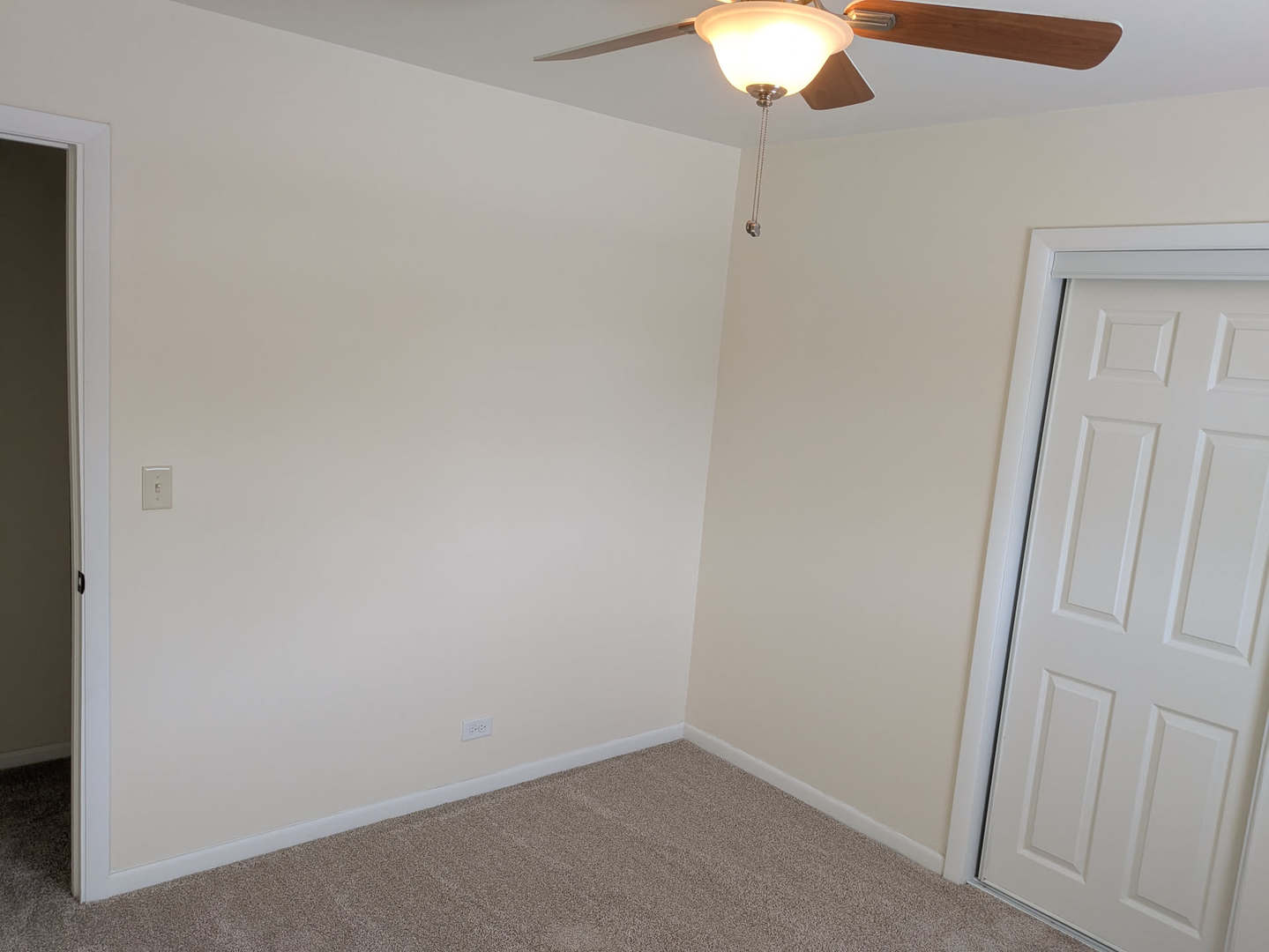 24031 S Cardinal Drive, Channahon, IL 60410