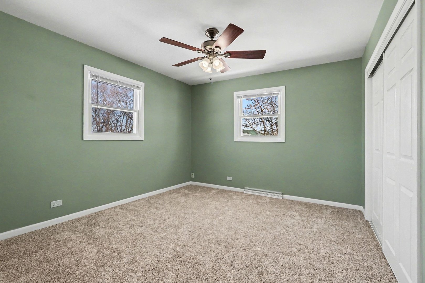 24031 S Cardinal Drive, Channahon, IL 60410