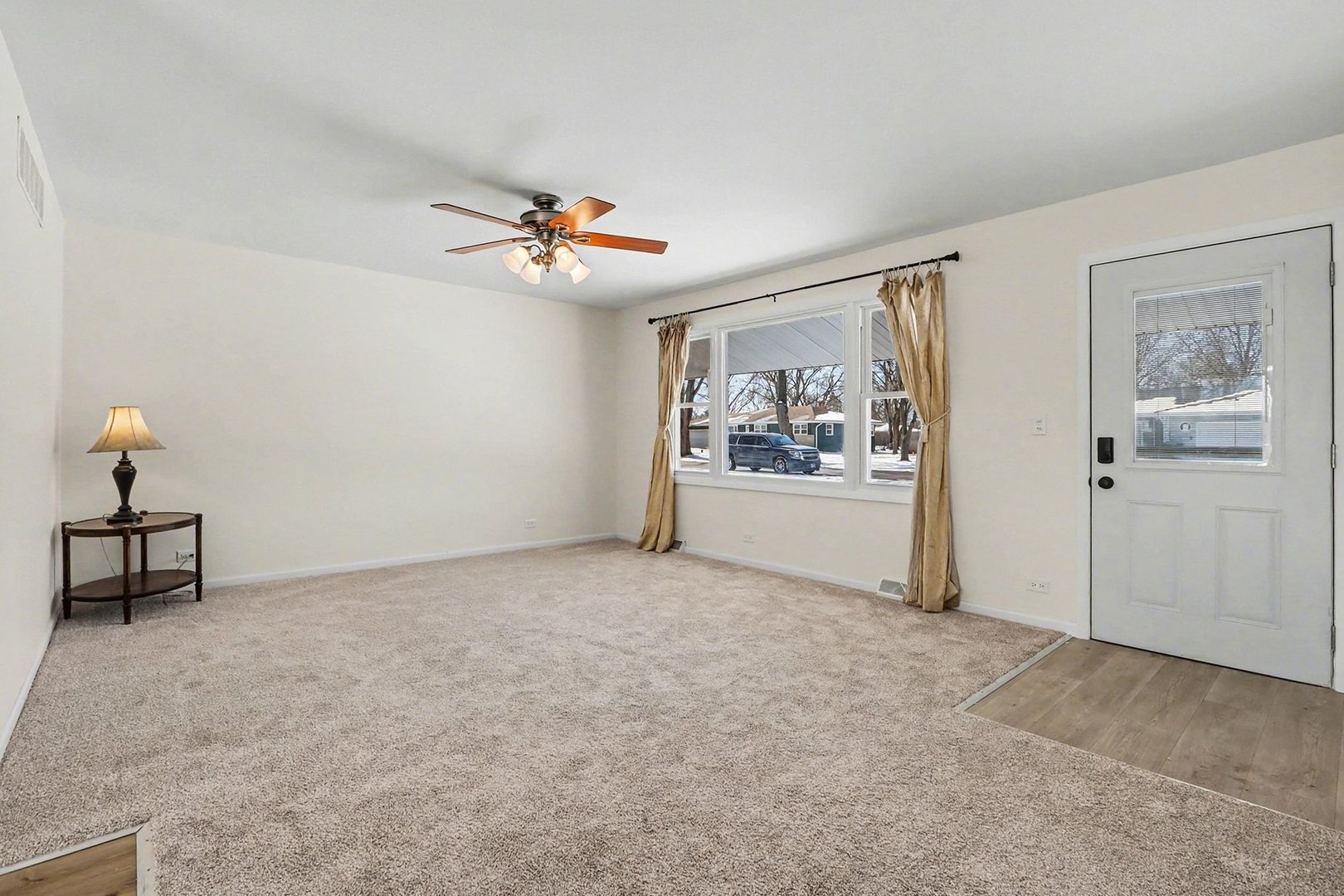 24031 S Cardinal Drive, Channahon, IL 60410