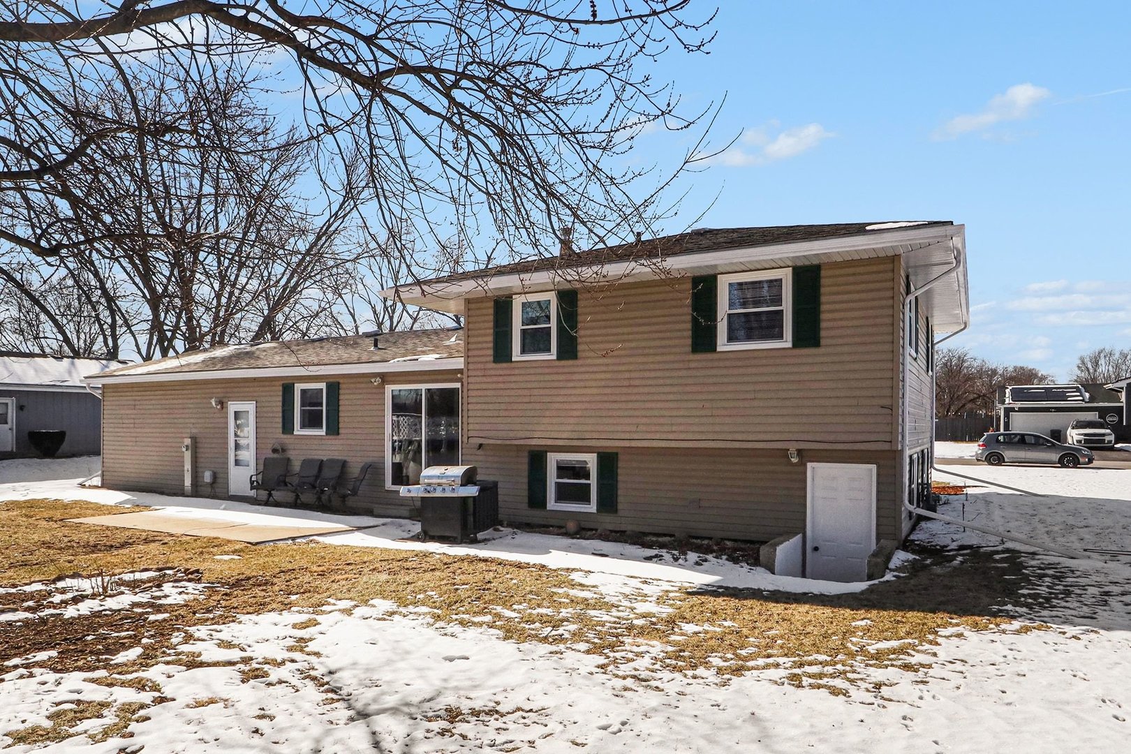 24031 S Cardinal Drive, Channahon, IL 60410