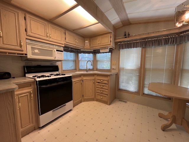 2795 E 28th Lot 140 Road, Seneca, IL 61360