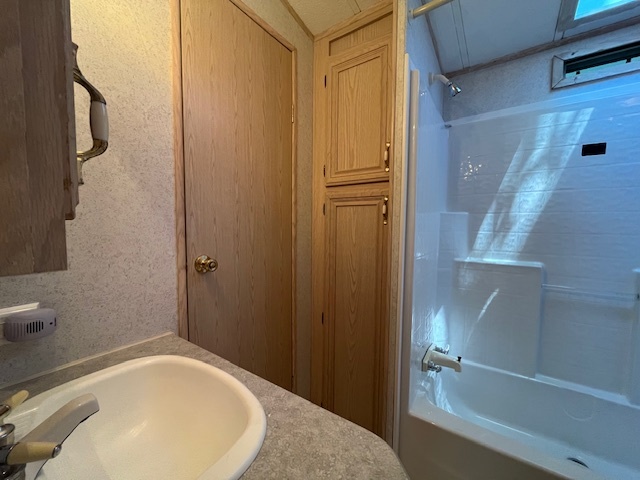 2795 E 28th Lot 140 Road, Seneca, IL 61360