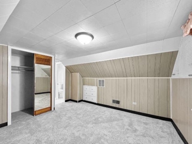 2247 S 21st Avenue, Broadview, IL 60155