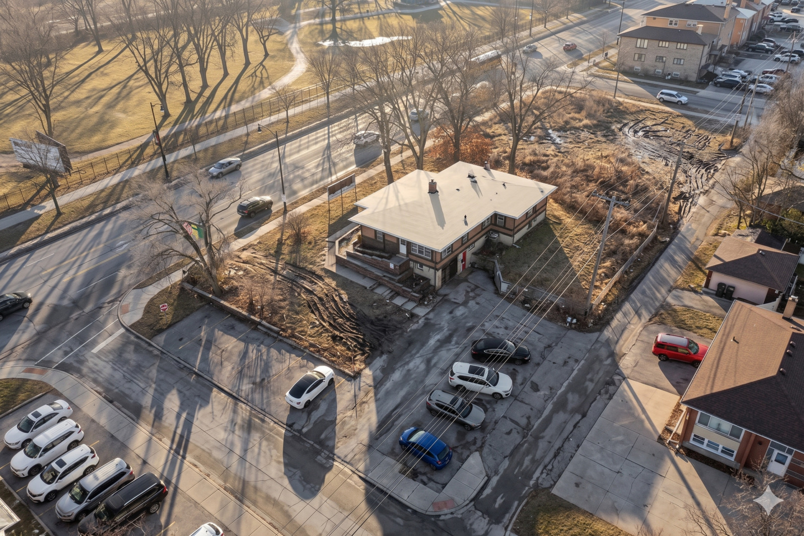 8200 W 95 Street, Hickory Hills, IL 60457