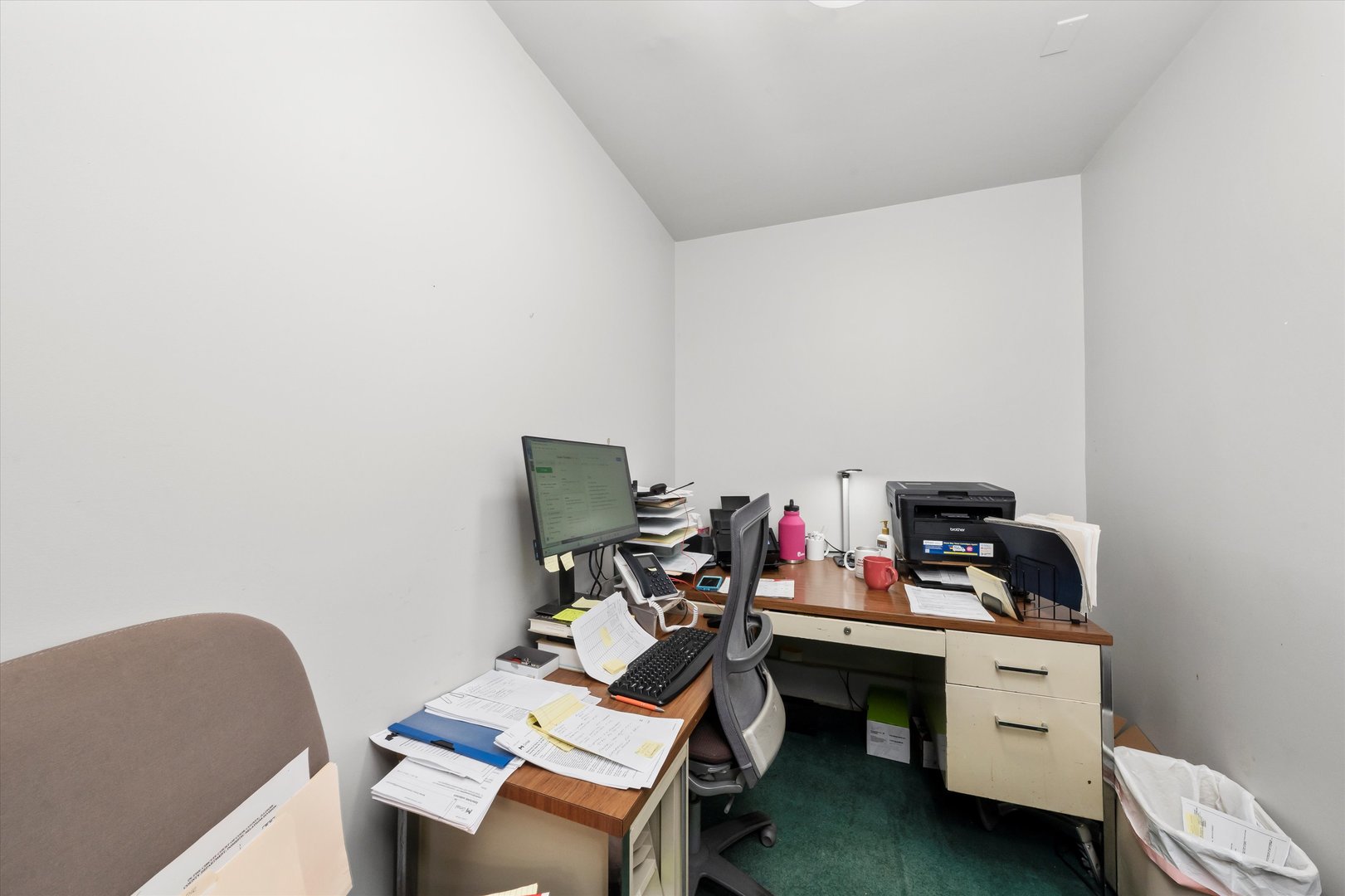 8200 W 95 Street, Hickory Hills, IL 60457