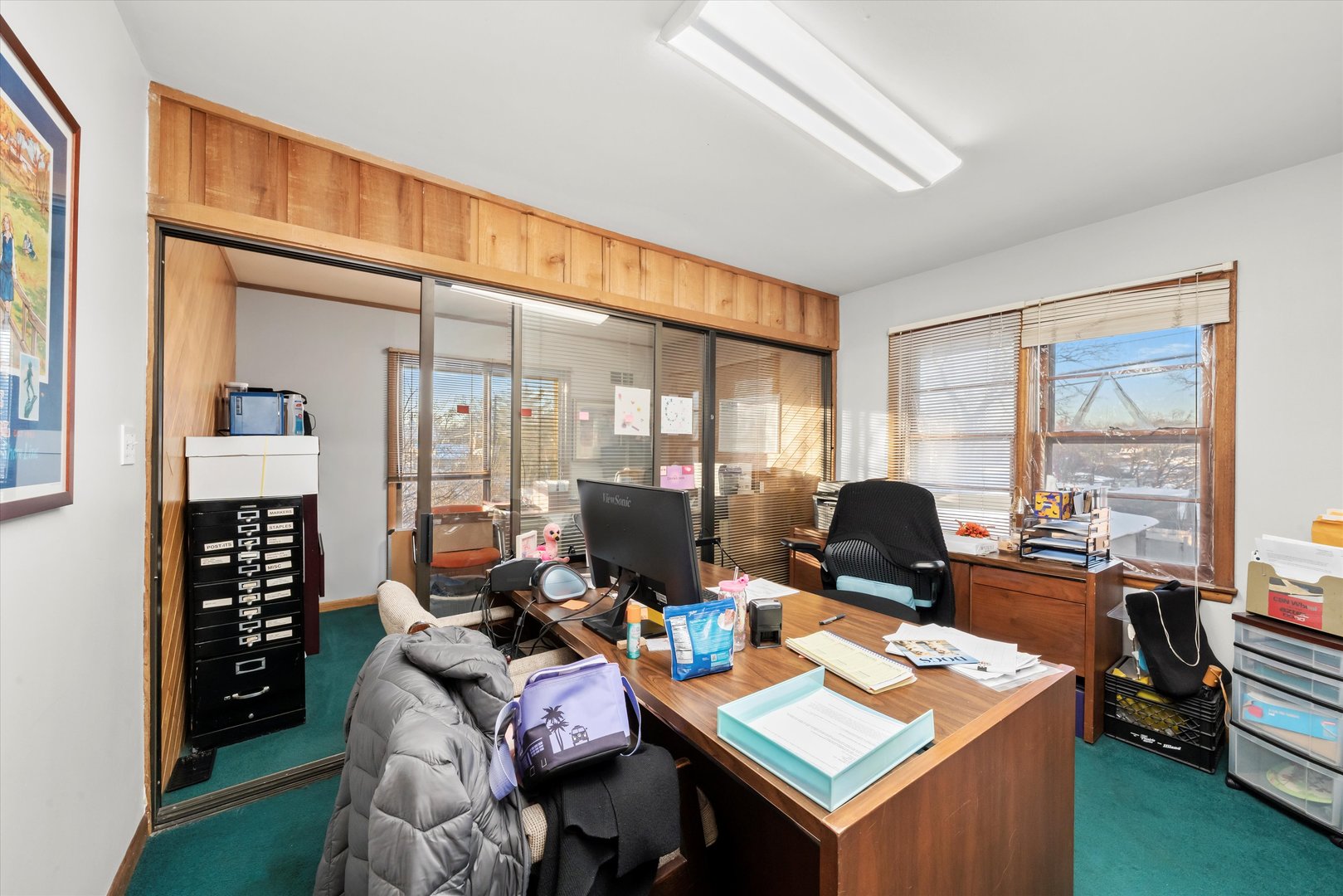 8200 W 95 Street, Hickory Hills, IL 60457