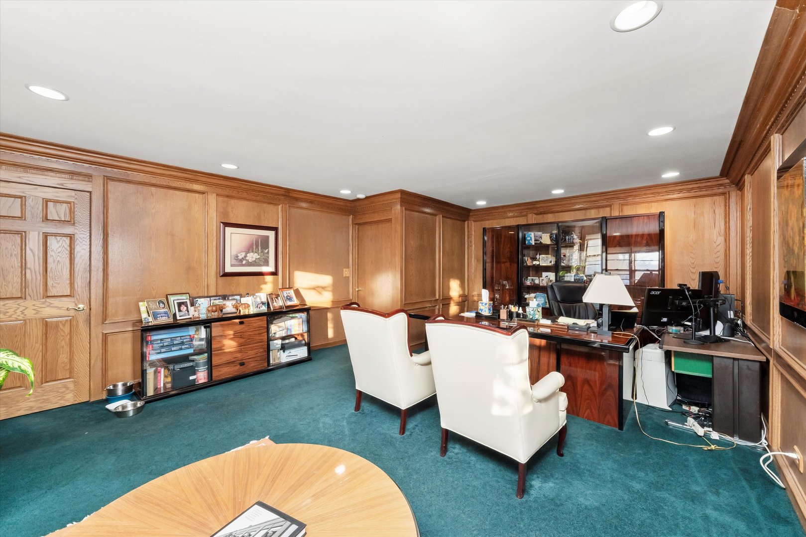 8200 W 95 Street, Hickory Hills, IL 60457