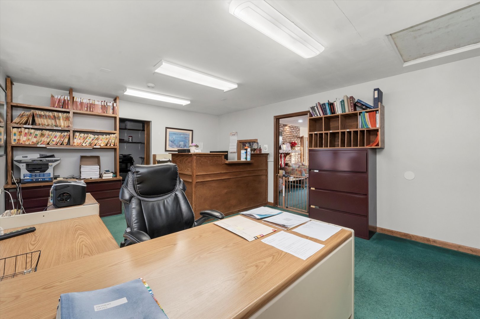 8200 W 95 Street, Hickory Hills, IL 60457