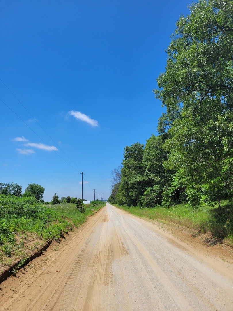 16326 6000 Road, Pembroke Twp, IL 60958