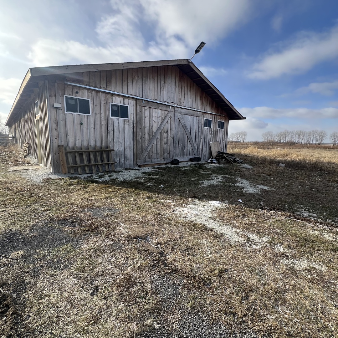 16326 6000 Road, Pembroke Twp, IL 60958