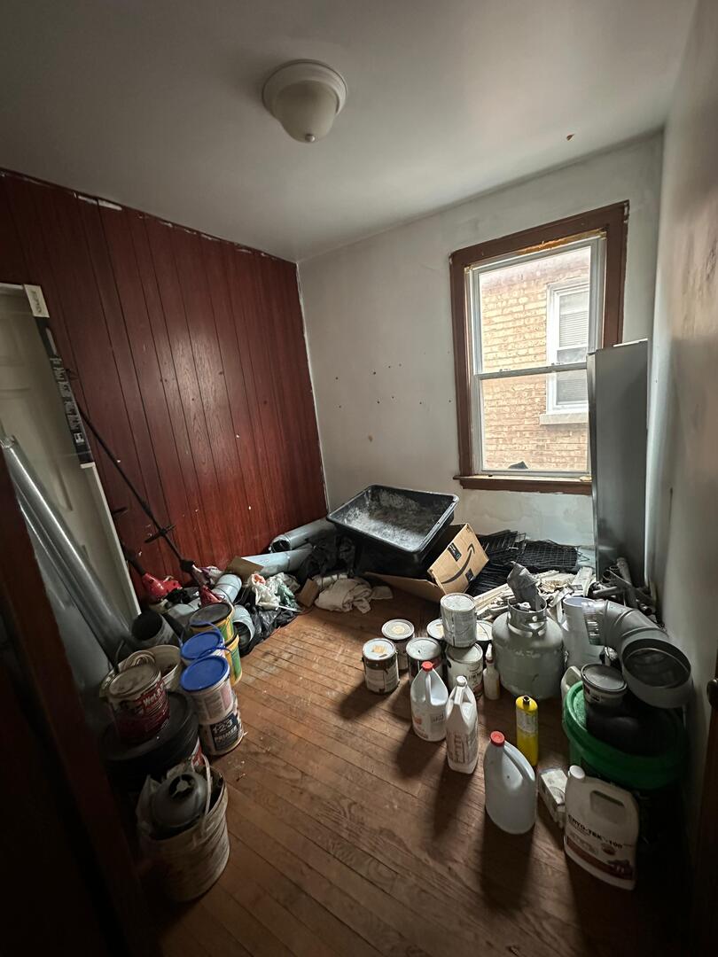 1809 S 49th Avenue, Cicero, IL 60804