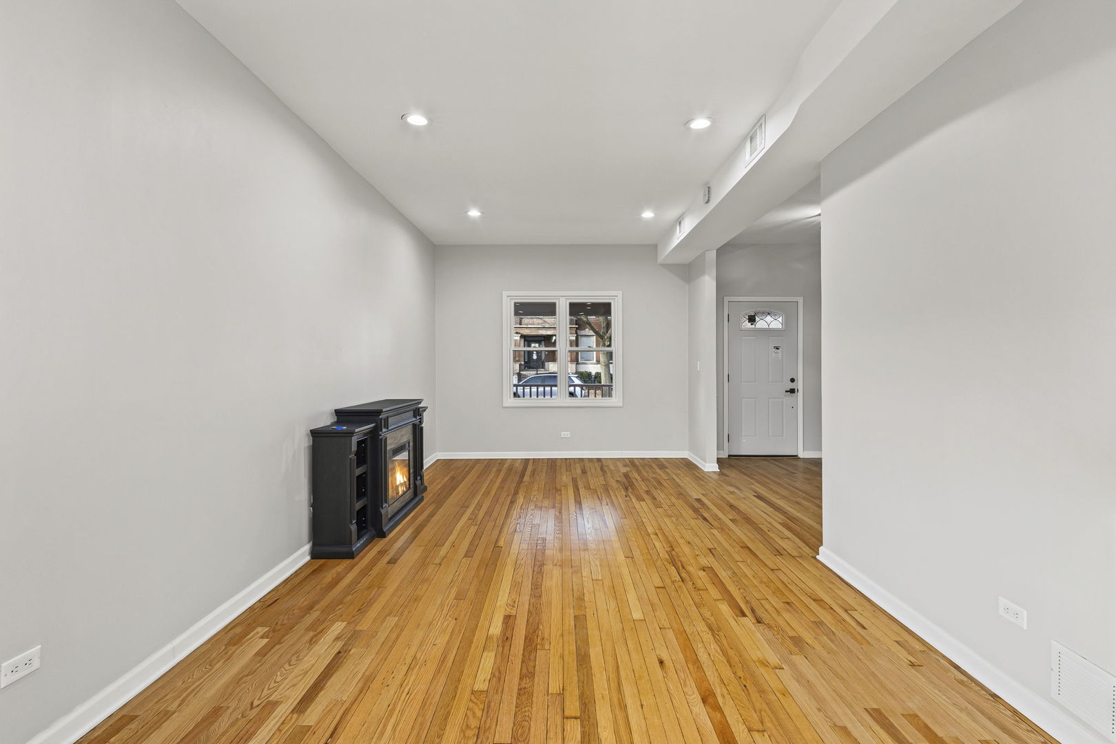 7809 S Peoria Street, Chicago, IL 60620