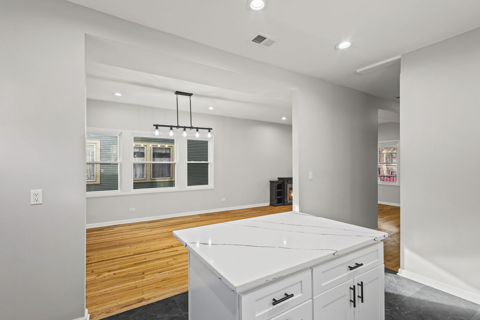 7809 S Peoria Street, Chicago, IL 60620