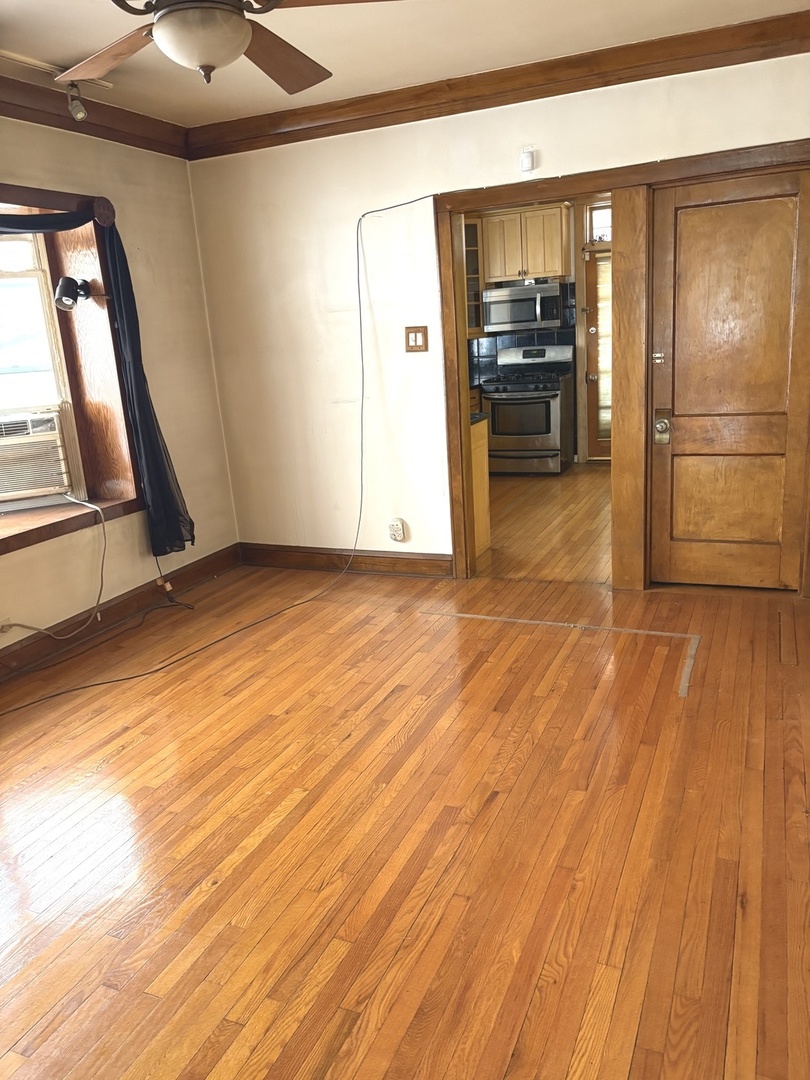 7713 S Cornell Avenue, Chicago, IL 60649