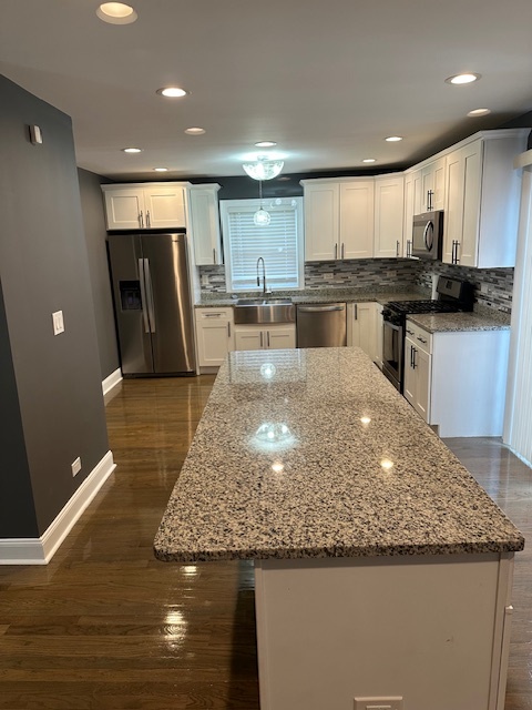 16049 Wood Street, Harvey, IL 60426