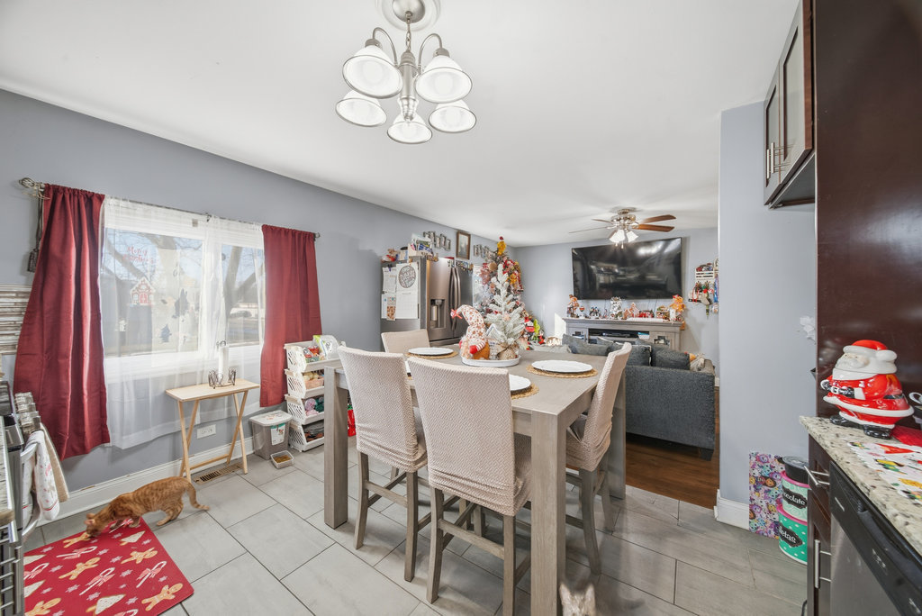 16207 Justine Street, Markham, IL 60428