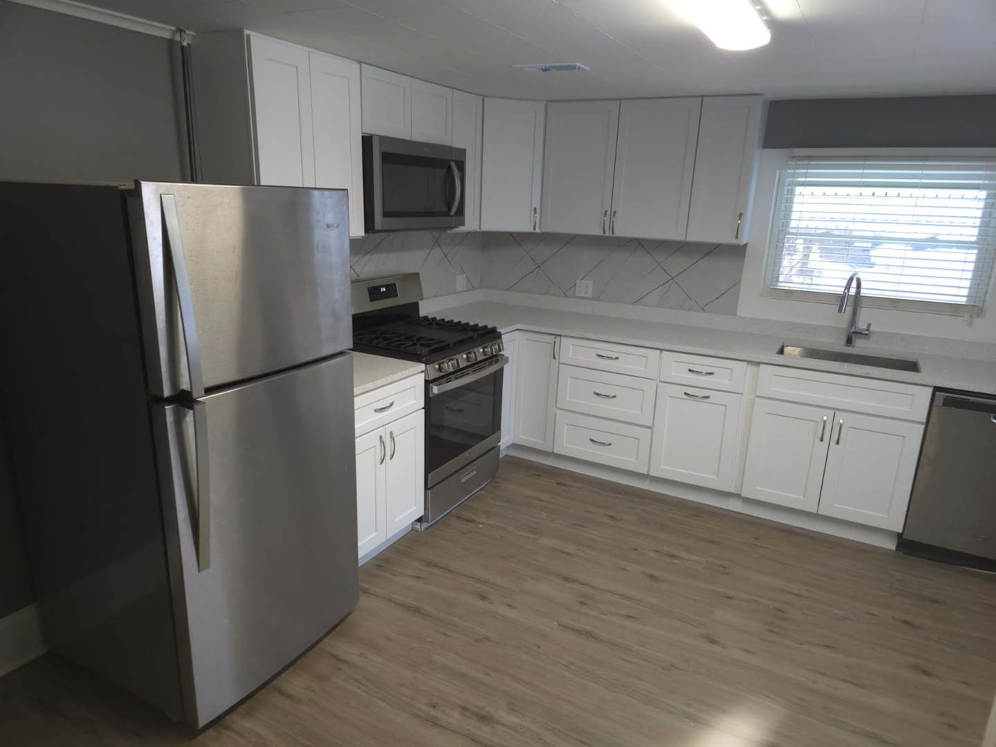 10906 N Woodstock Street #B, Huntley, IL 60142