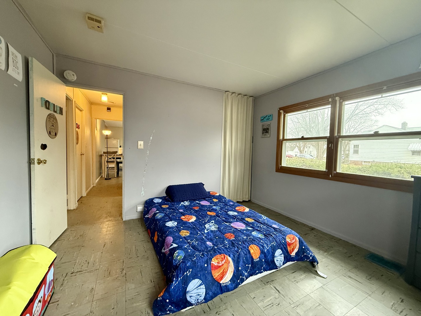 301 S Walnut Street, Clinton, IL 61727