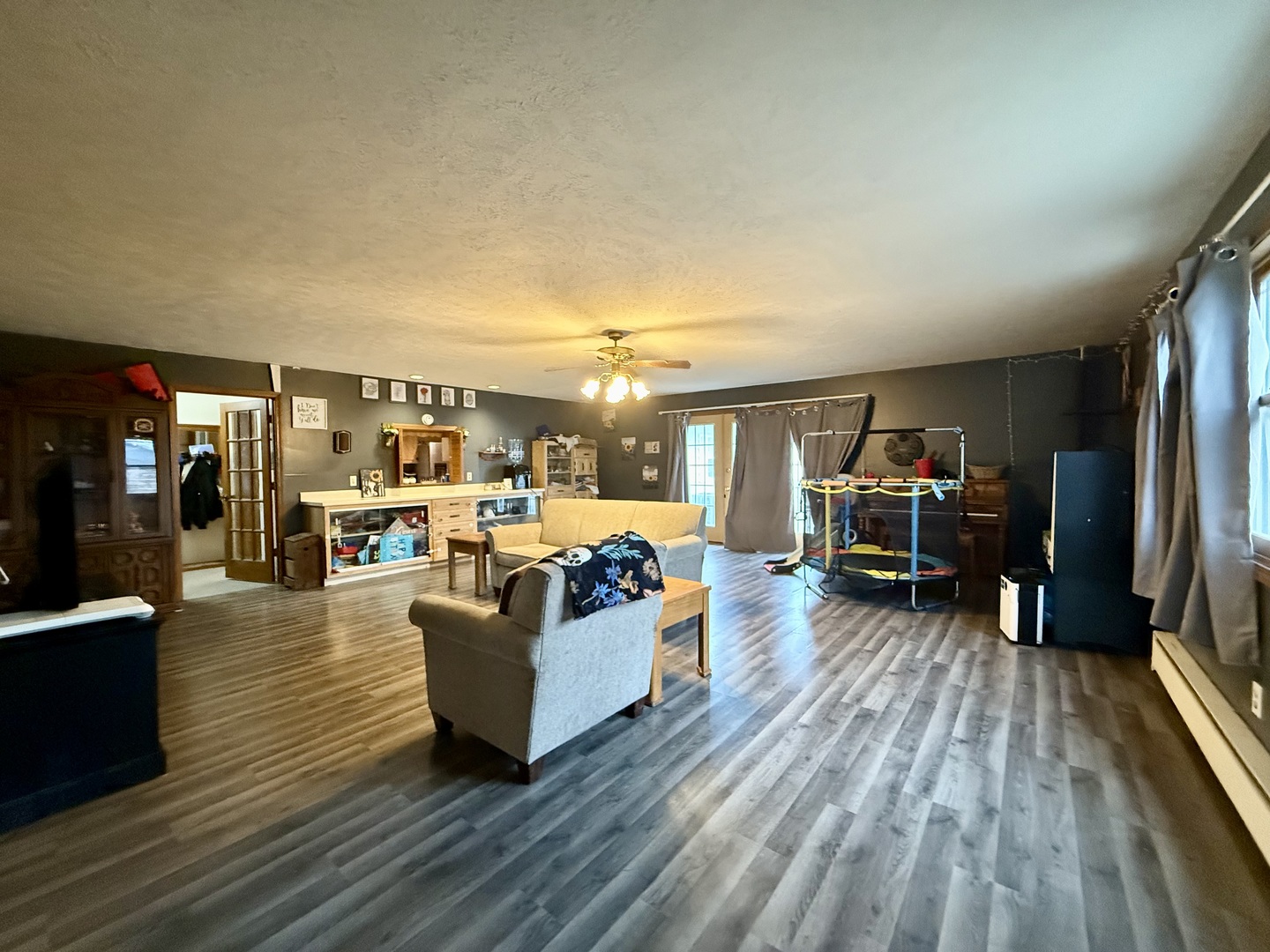 301 S Walnut Street, Clinton, IL 61727