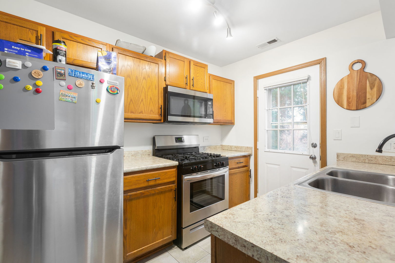 3024 Max Court, Island Lake, IL 60042