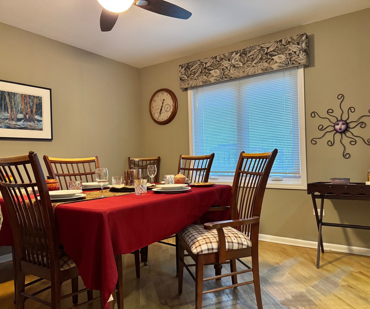 1325 PERRY Street #606, Des Plaines, IL 60016