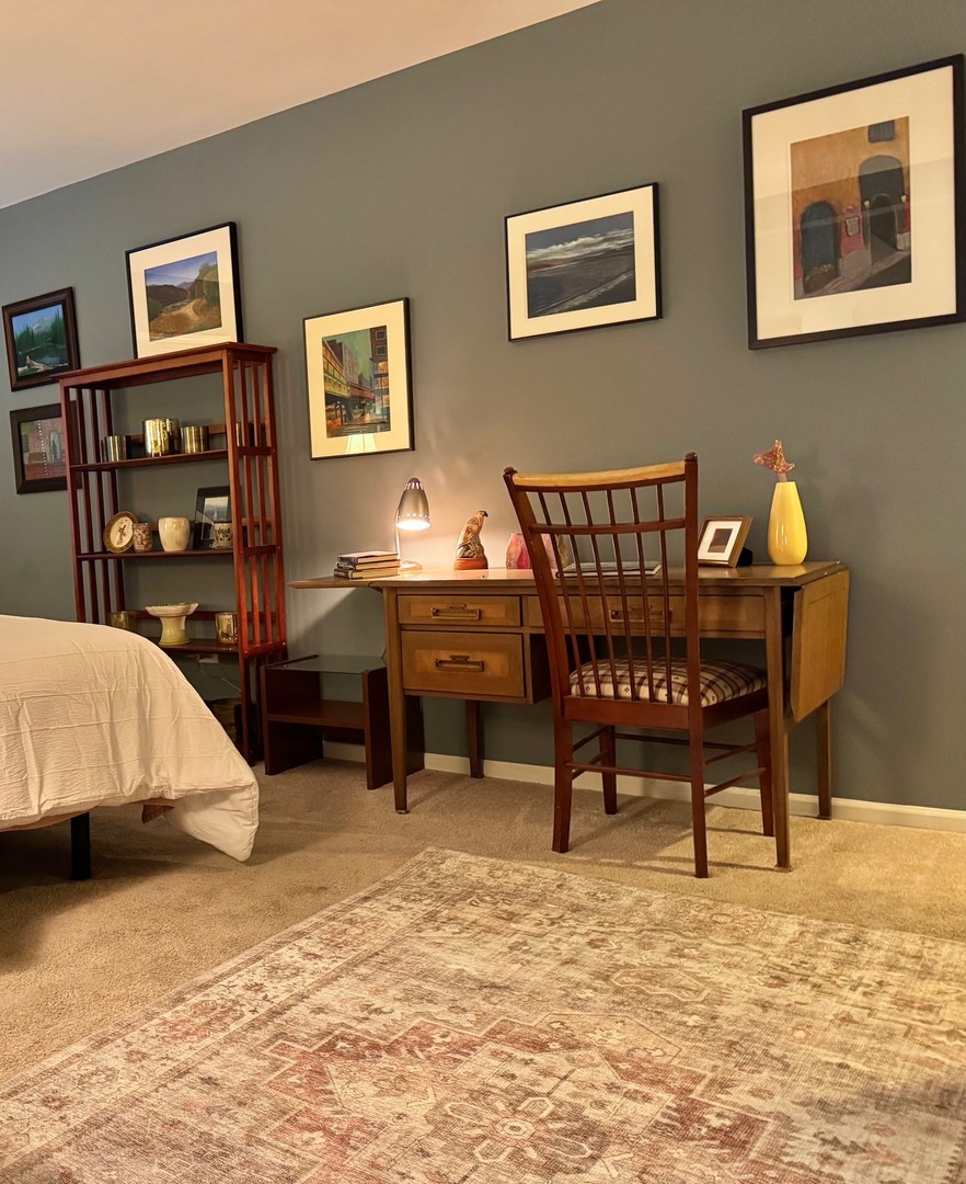 1325 PERRY Street #606, Des Plaines, IL 60016