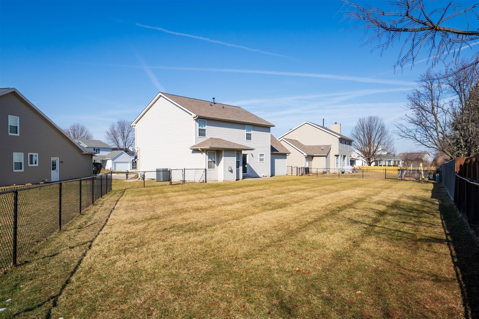 3 Timbergate Court, Bloomington, IL 61704