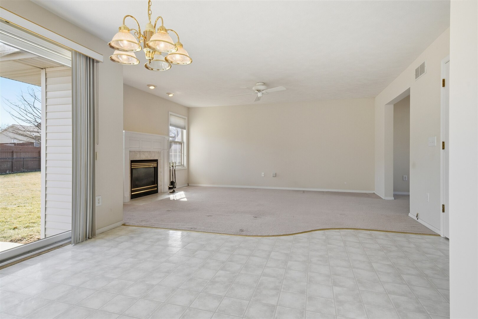 3 Timbergate Court, Bloomington, IL 61704