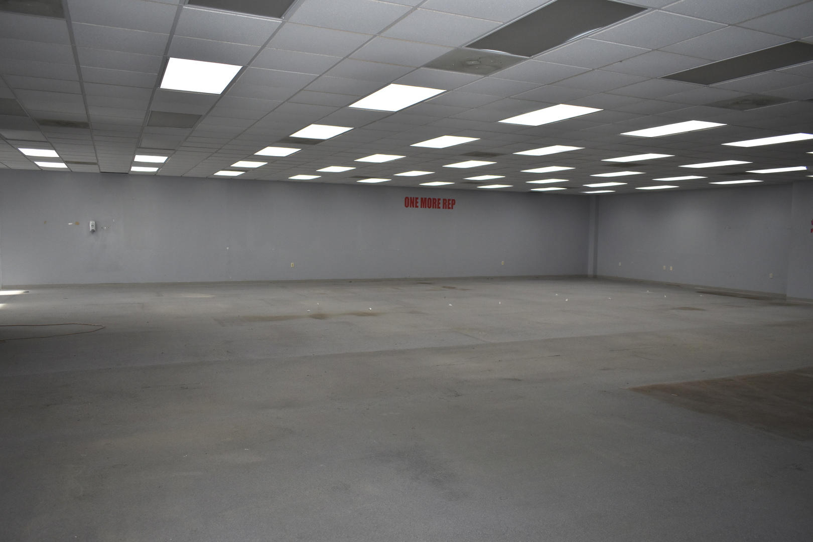 901 W Main Street, El Paso, IL 61738