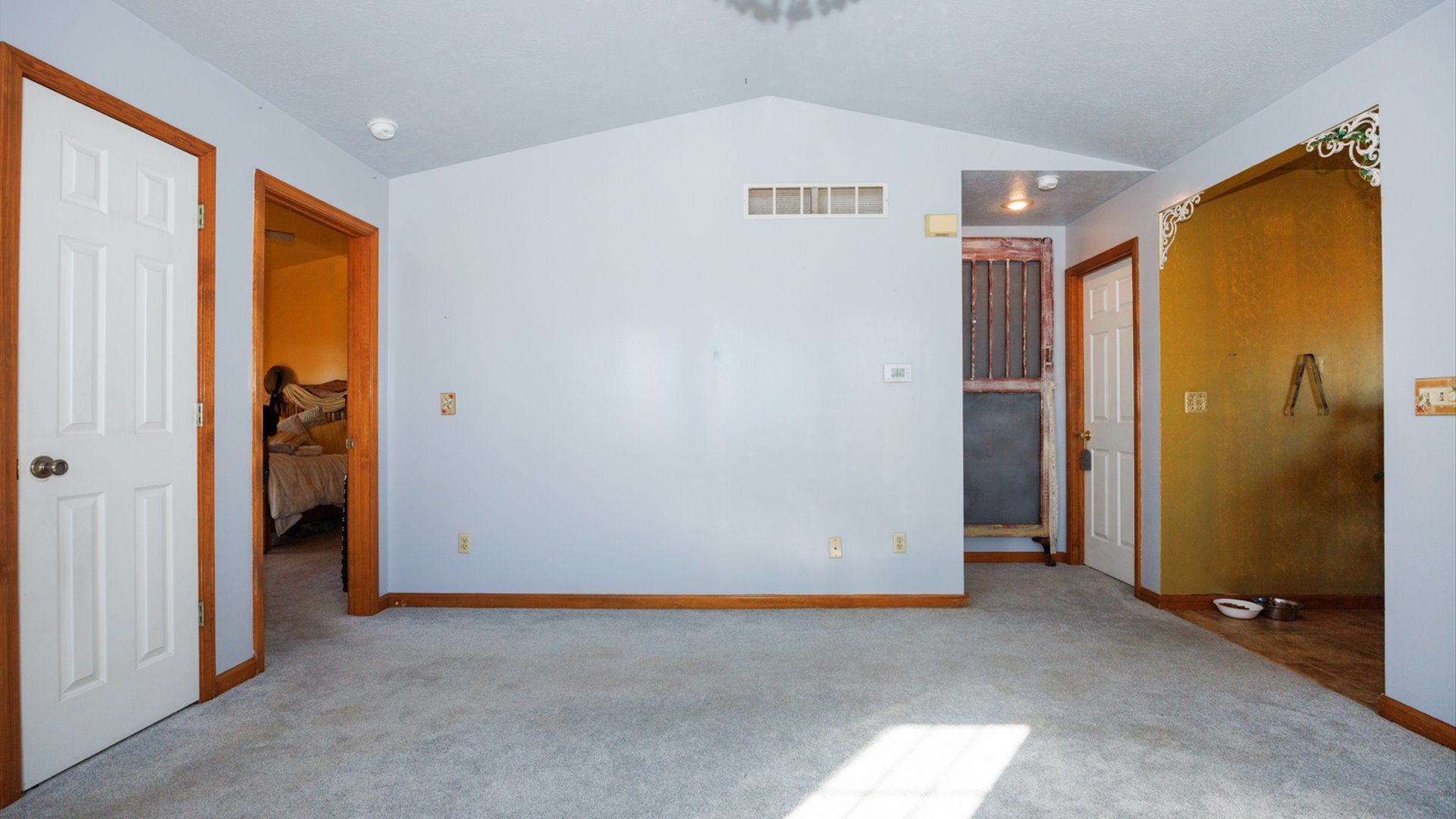 67 Oak Park Road, Bloomington, IL 61701