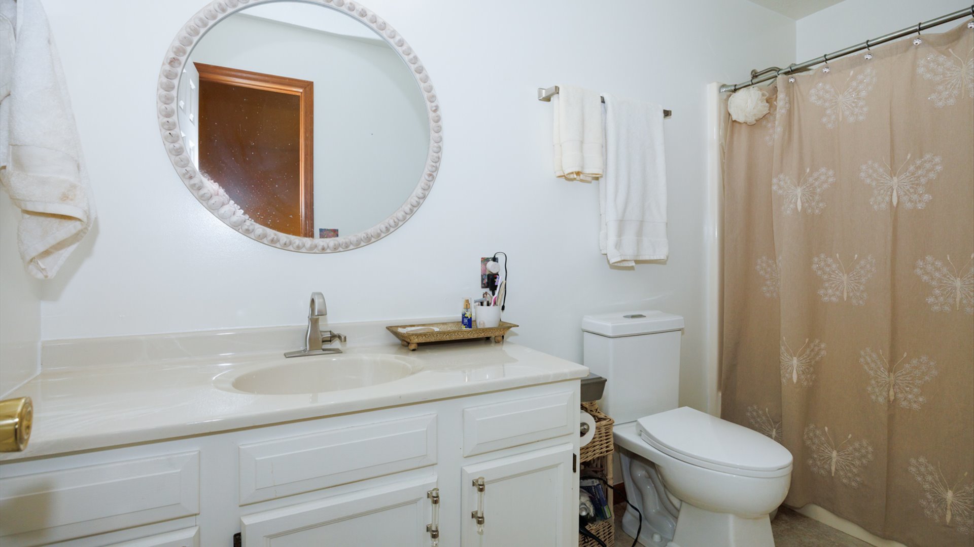 67 Oak Park Road, Bloomington, IL 61701