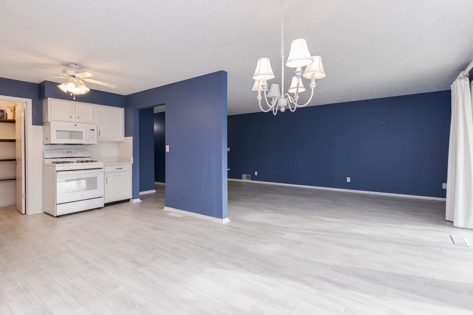 29 Brandywine Court, Bloomington, IL 61704