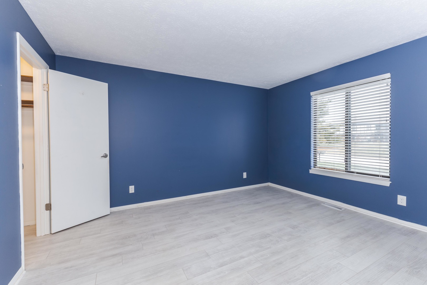 29 Brandywine Court, Bloomington, IL 61704