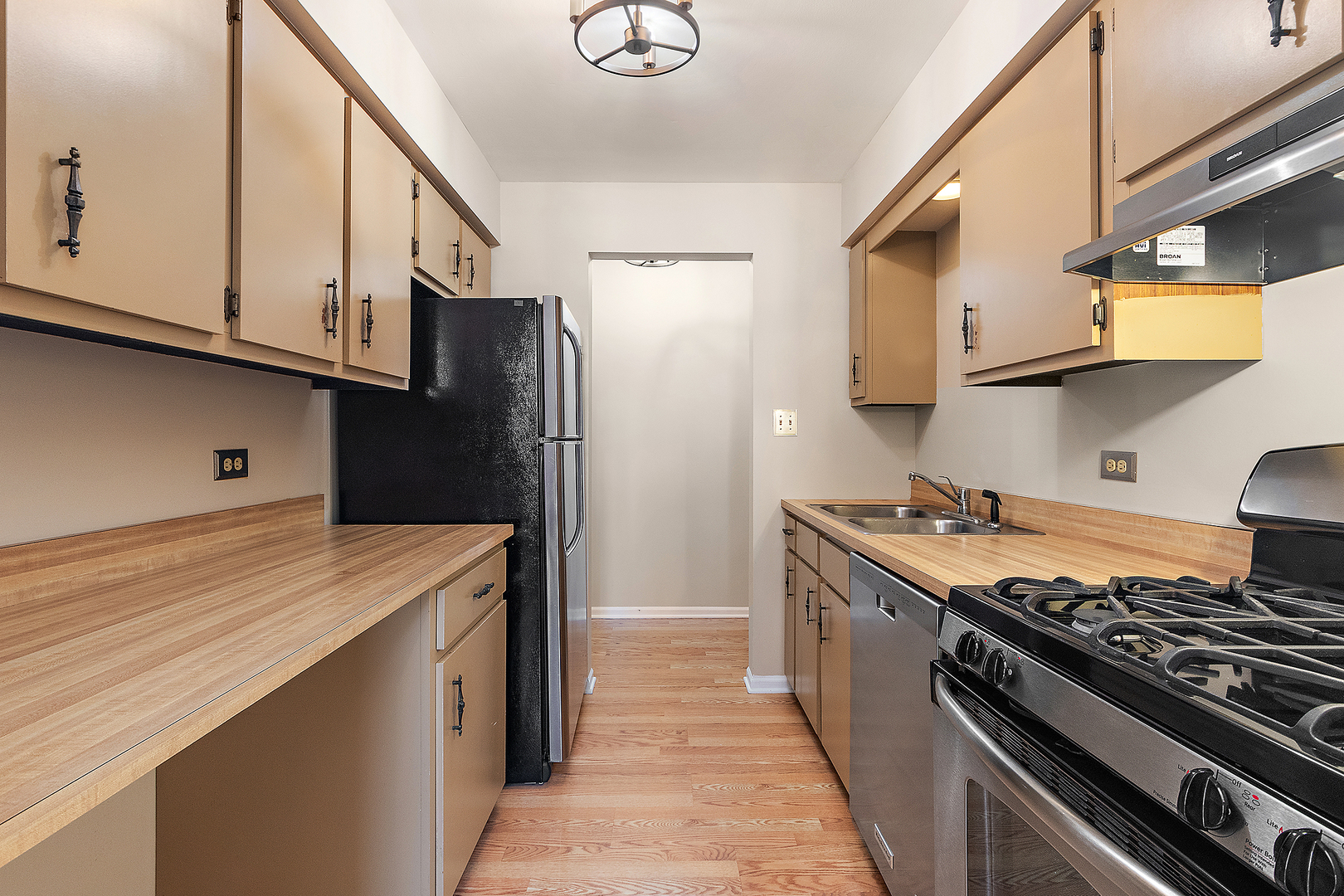 15723 Peggy Lane #5, Oak Forest, IL 60452