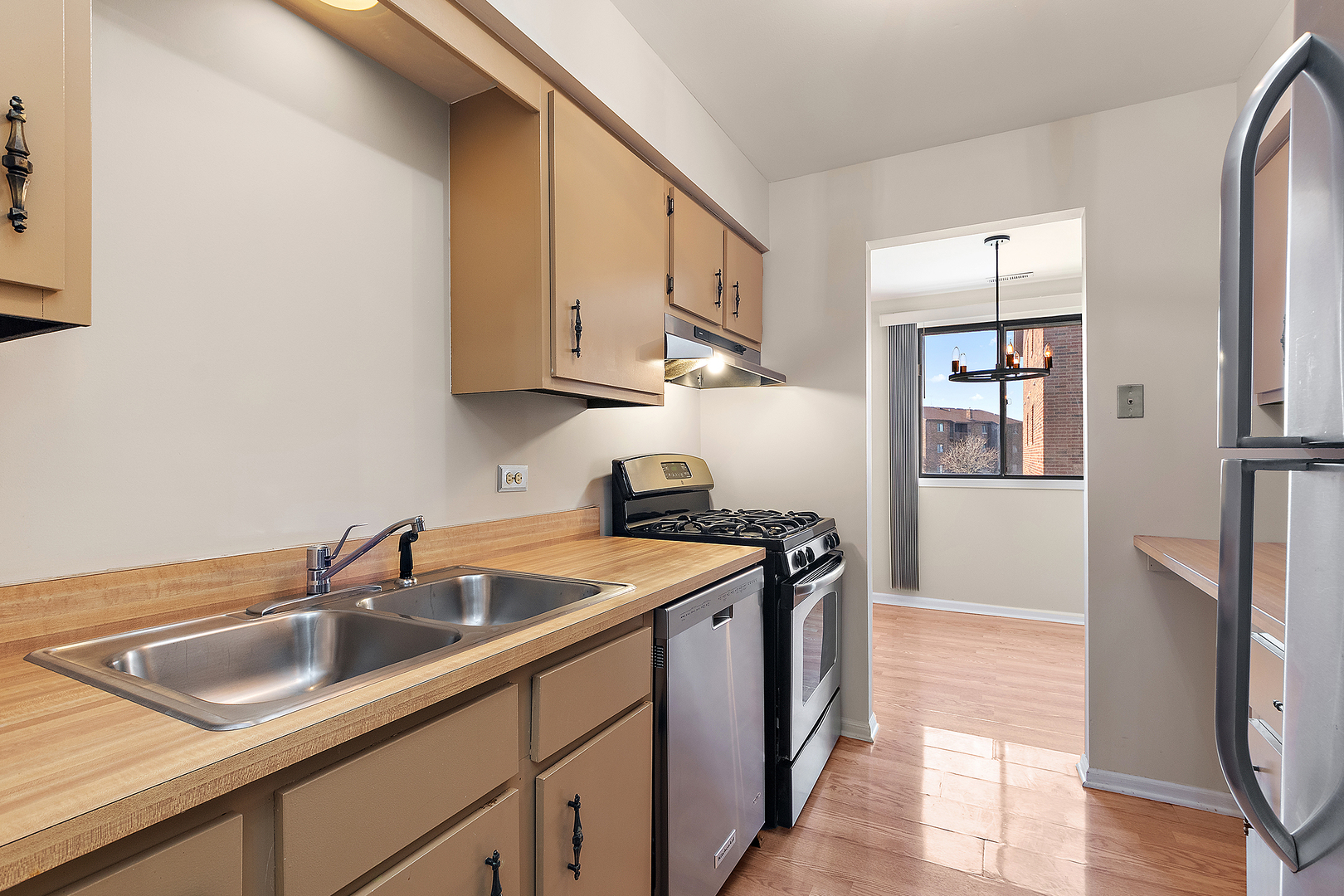 15723 Peggy Lane #5, Oak Forest, IL 60452