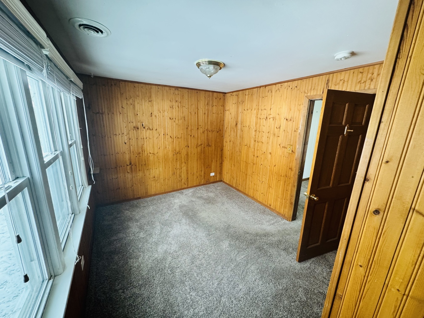 37113 N Loretto Avenue, Lake Villa, IL 60046