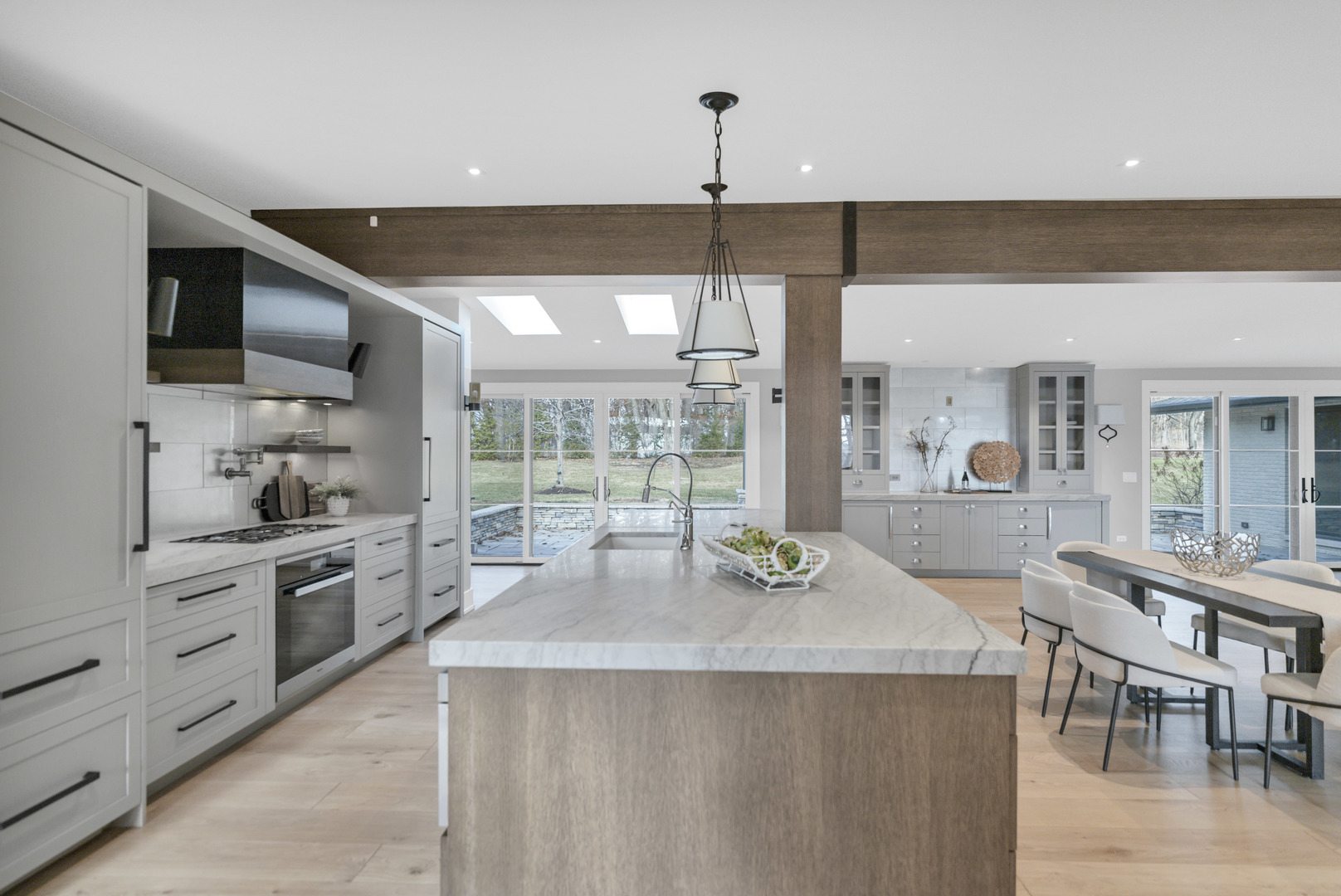 4N637 Pheasant Run Drive, St. Charles, IL 60175