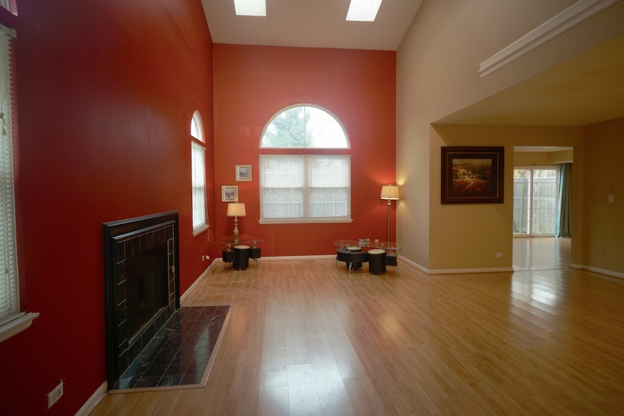 384 Bentley Place, Buffalo Grove, IL 60089