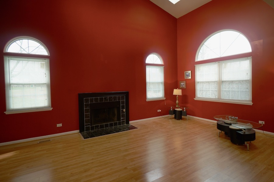 384 Bentley Place, Buffalo Grove, IL 60089