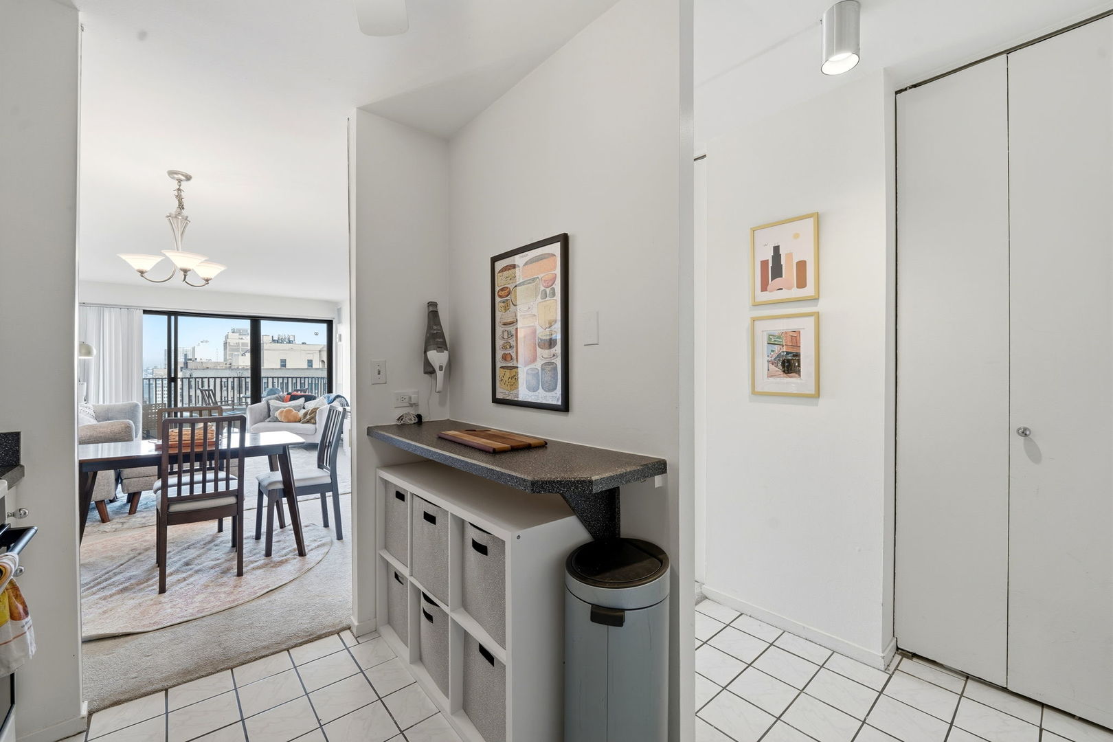 2020 N Lincoln Park #19C, Chicago, IL 60614