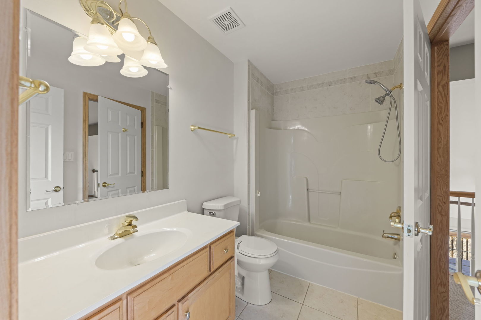 12198 Oxford Court, Lemont, IL 60439