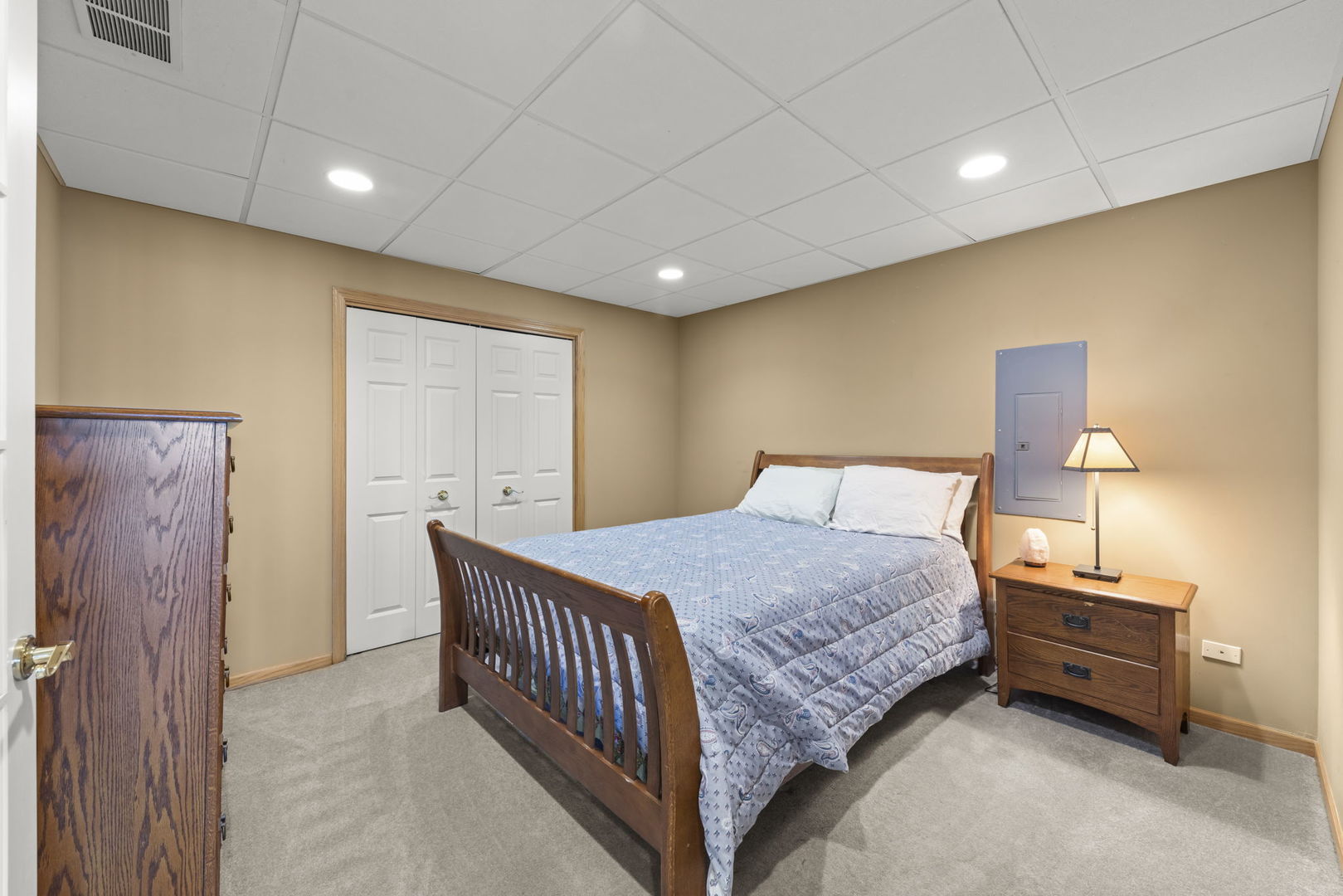 12198 Oxford Court, Lemont, IL 60439