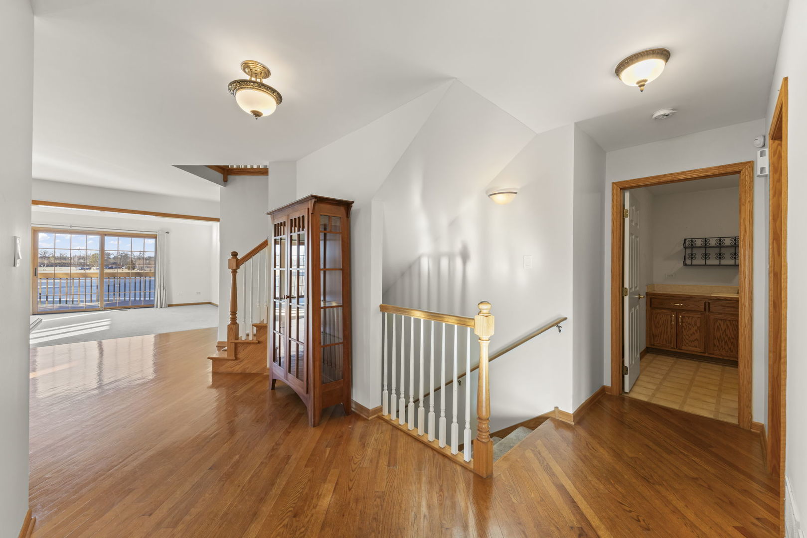 12198 Oxford Court, Lemont, IL 60439