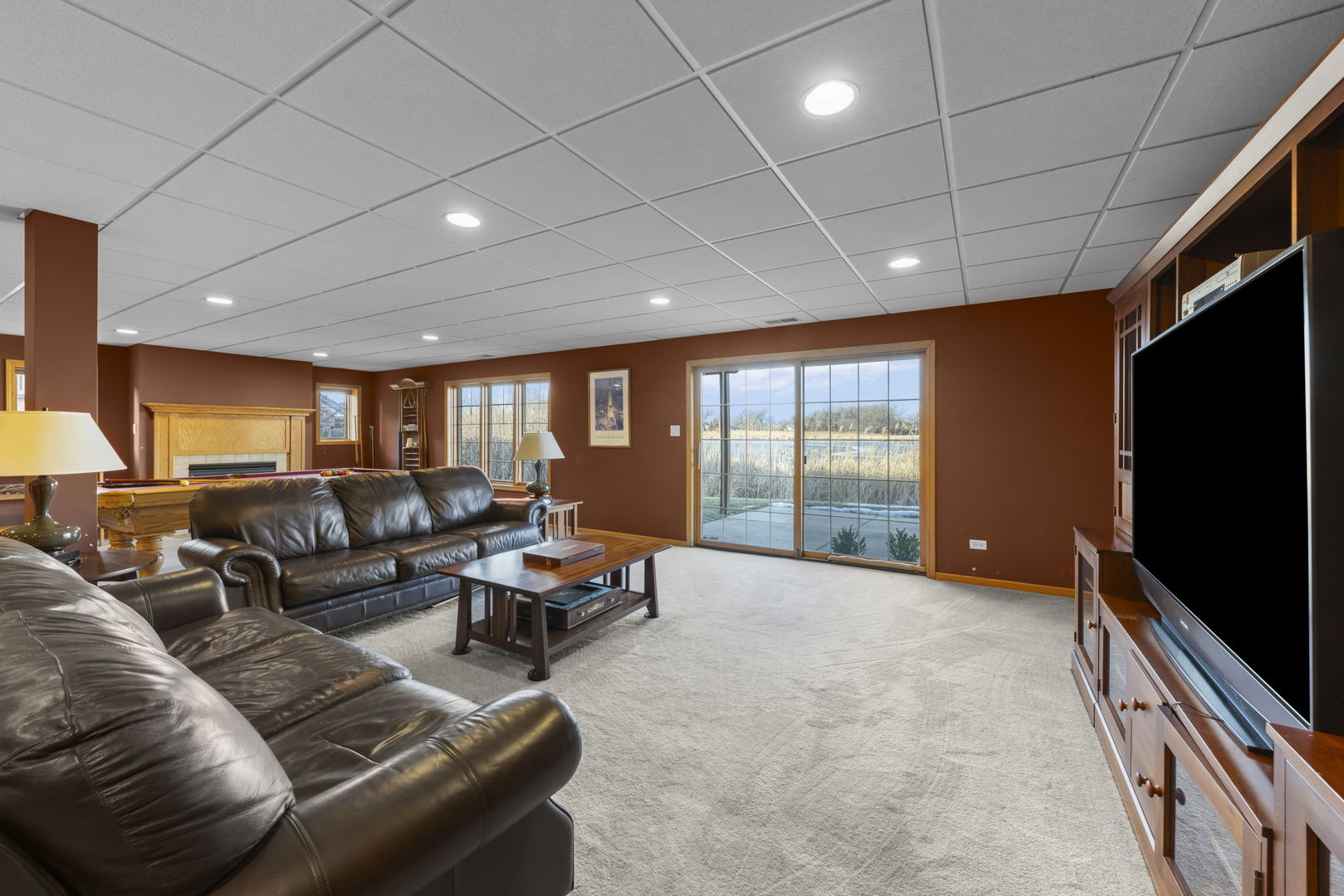 12198 Oxford Court, Lemont, IL 60439