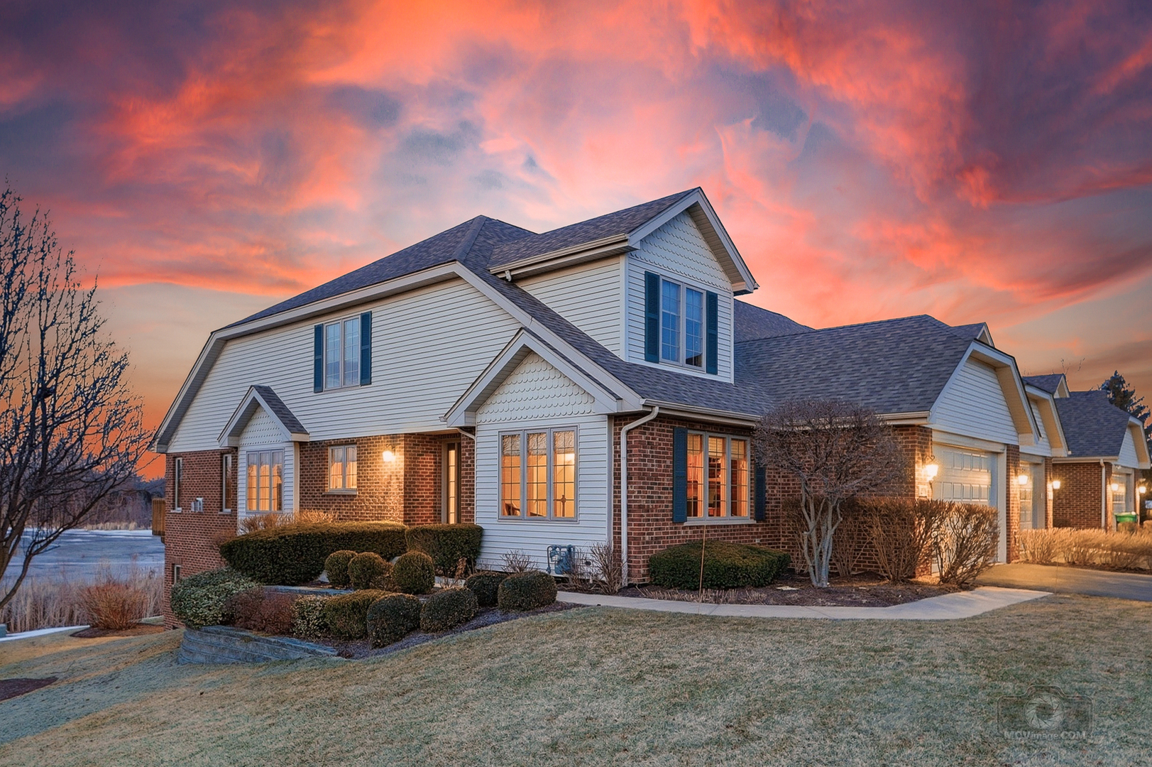 12198 Oxford Court, Lemont, IL 60439