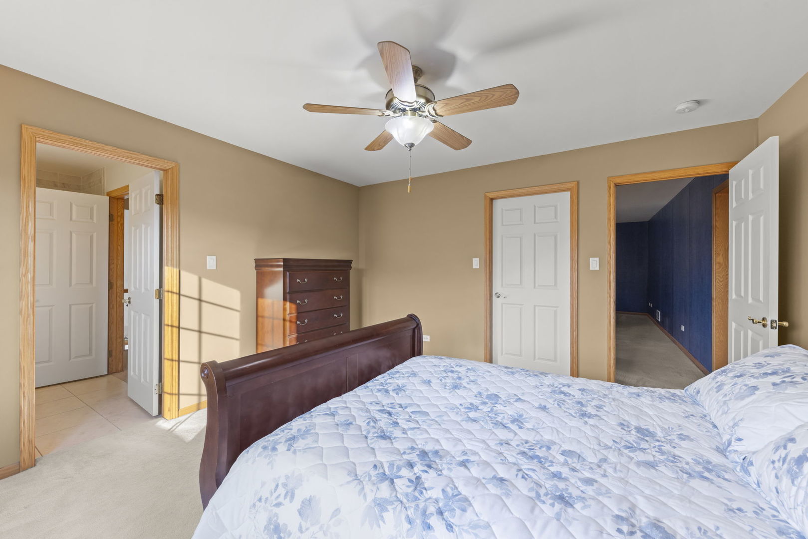 12198 Oxford Court, Lemont, IL 60439