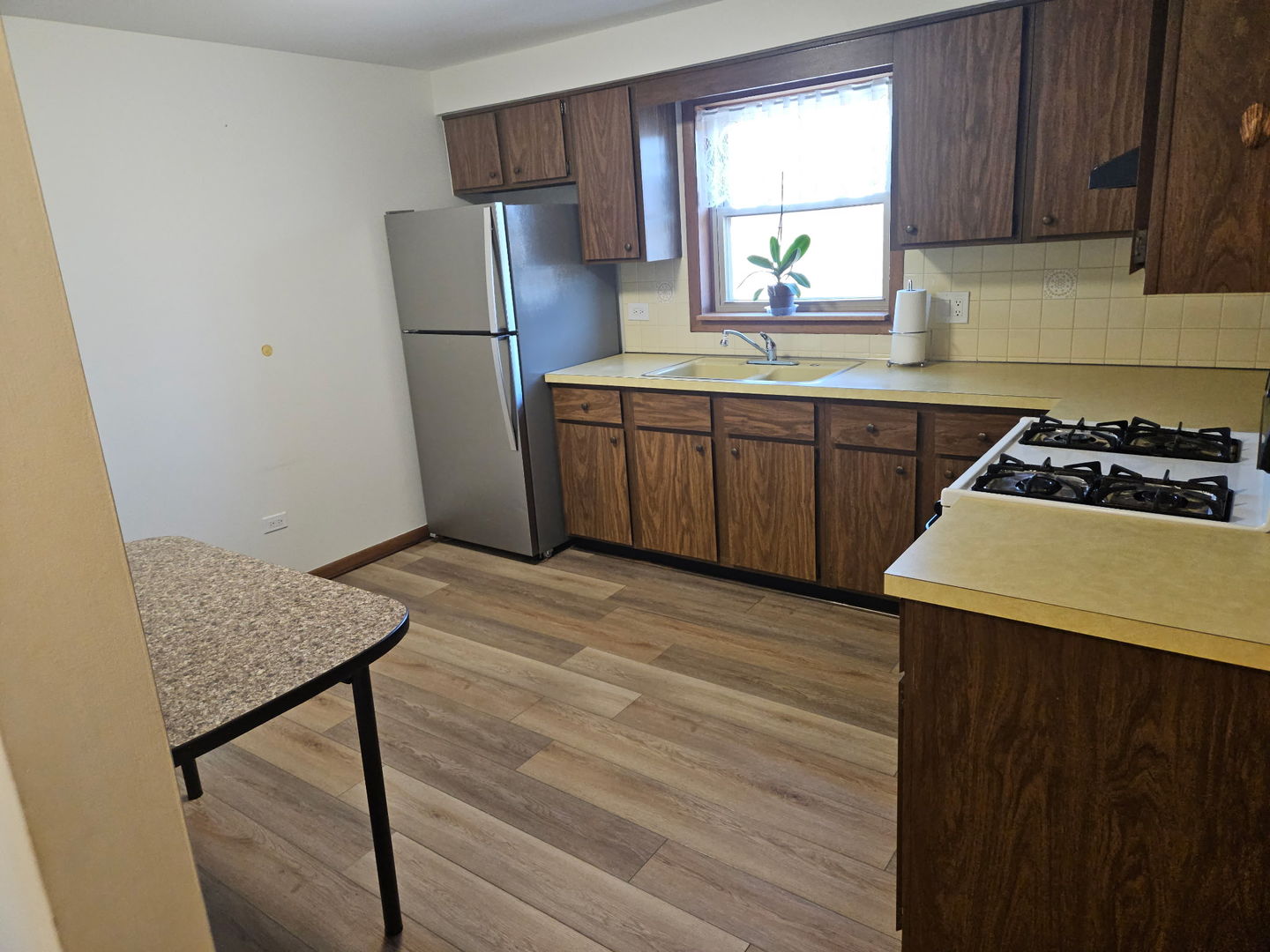 7356 W Addison Street #2N, Chicago, IL 60634