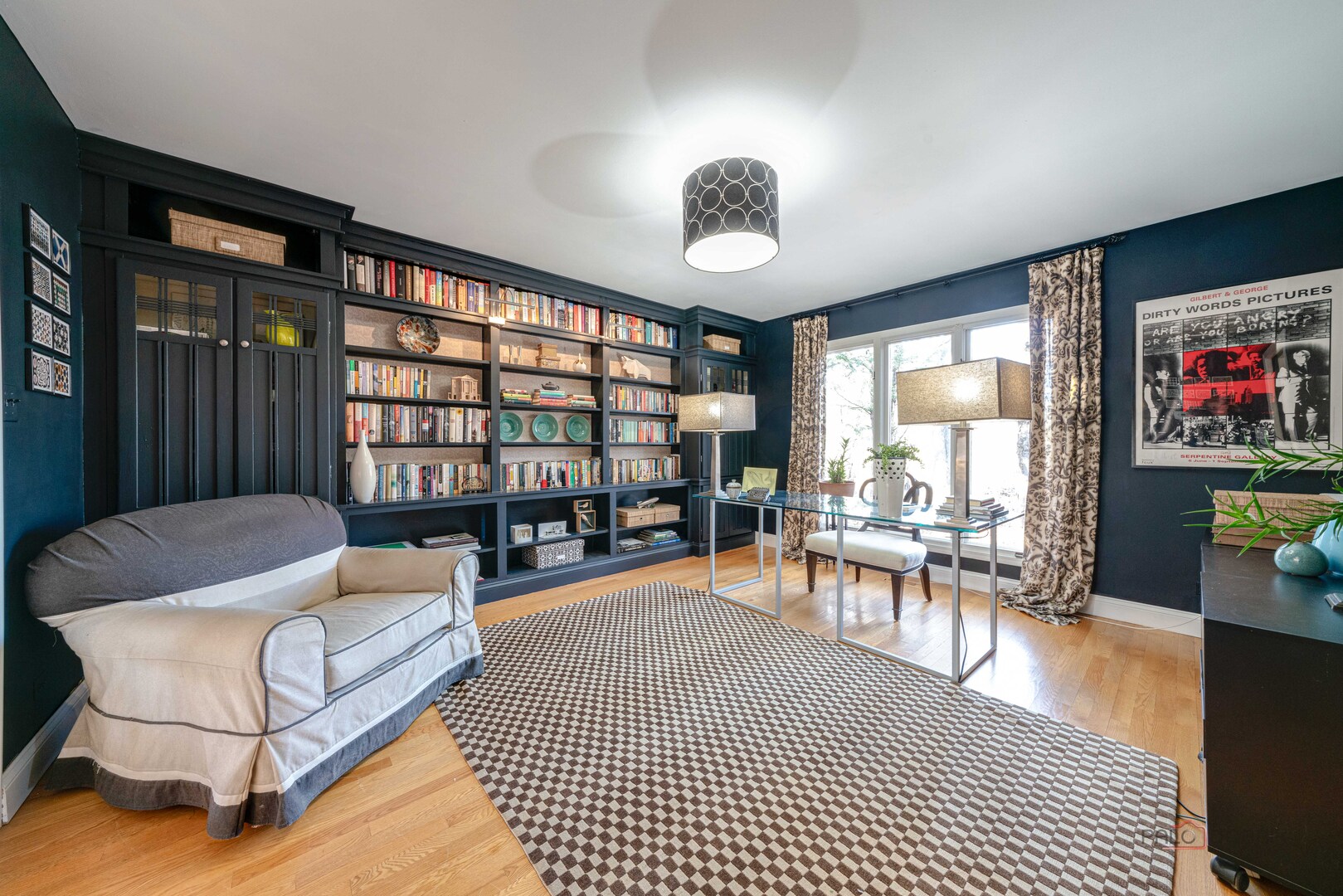 1 Astor Court, Lincolnshire, IL 60045